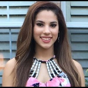 Meet your Posher, Lorraine